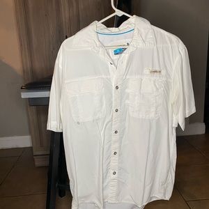 Mens Magellan fishing shirt. Medium. White